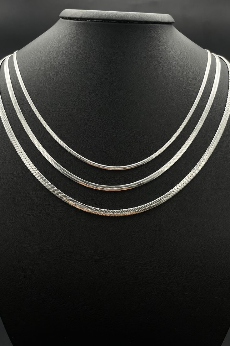 Herringbone Chain