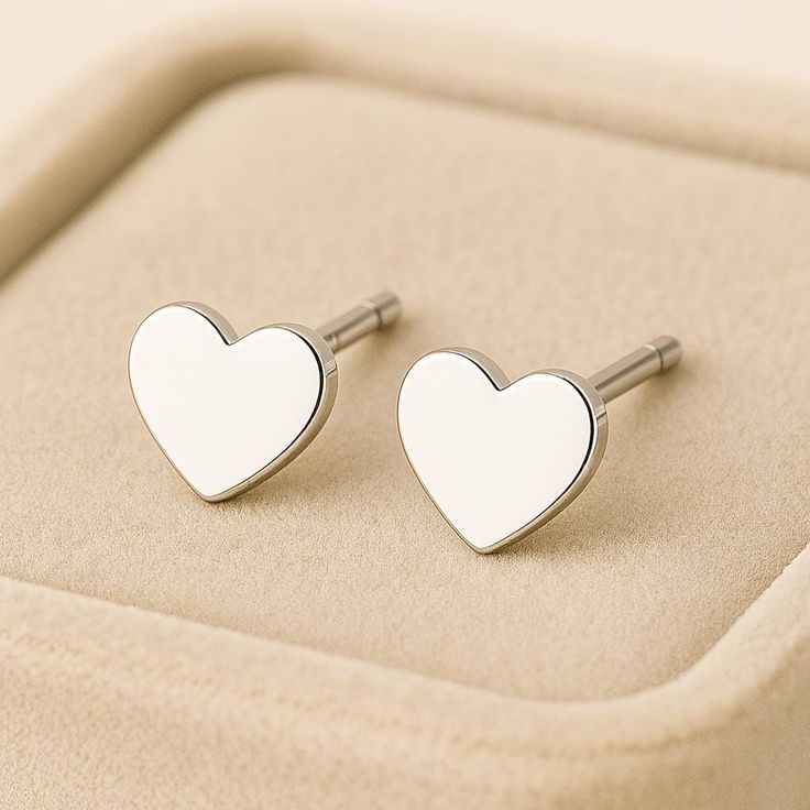 Sweet Heart Studs