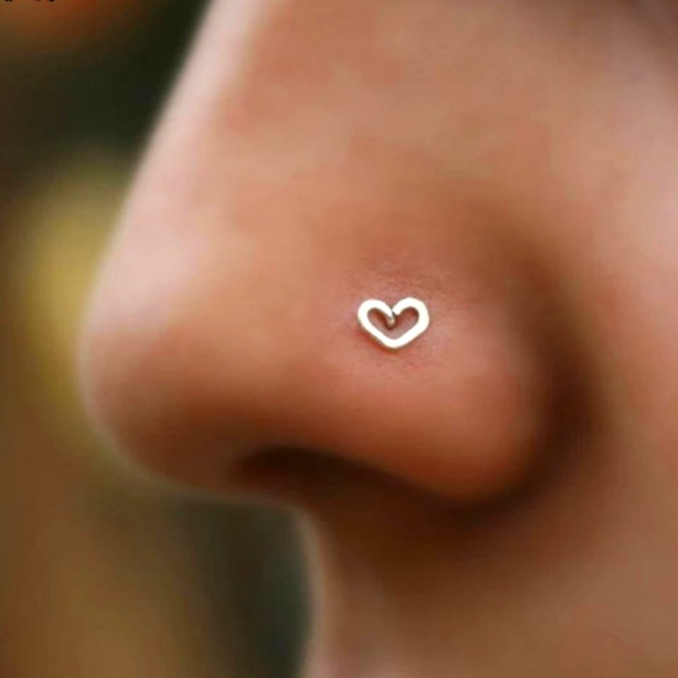 Tiny Heart Nose Stud