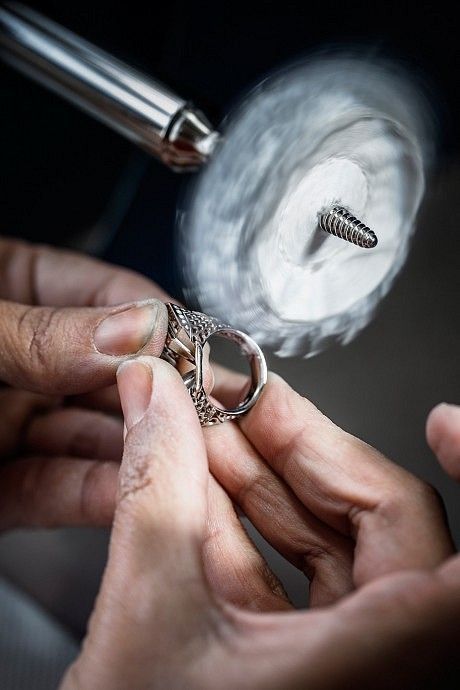 Polishing